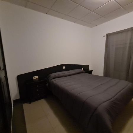 Hotel Lisboa Castrillo de la Guareña Екстериор снимка
