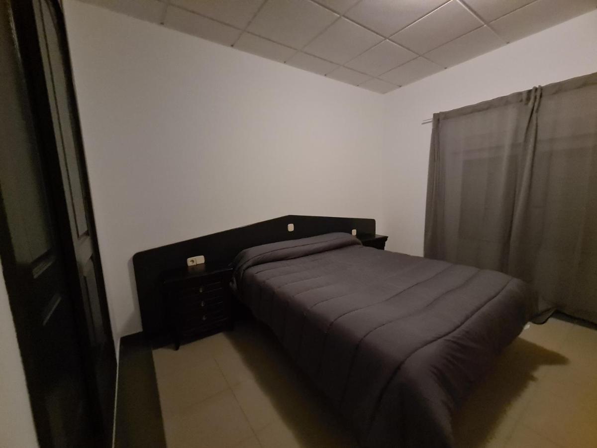 Hotel Lisboa Castrillo de la Guareña Екстериор снимка